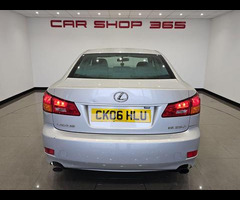 Lexus IS 2.5 250 SE Saloon 4dr Petrol Manual (231 g/km, 204 bhp) + HEATED LEATHER SEATS + CRUISE CON - 9