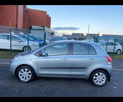 Toyota Yaris 1.4 D-4D T Spirit Euro 5 5dr - 24