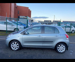 Toyota Yaris 1.4 D-4D T Spirit Euro 5 5dr - 25