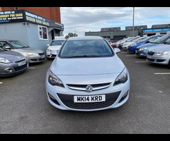 Vauxhall Astra 1.7 CDTi ecoFLEX Design Euro 5 (s/s) 5dr - 6