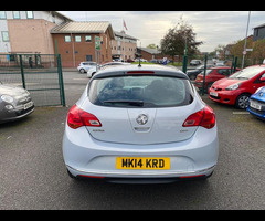 Vauxhall Astra 1.7 CDTi ecoFLEX Design Euro 5 (s/s) 5dr - 10