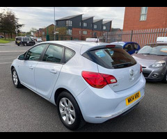 Vauxhall Astra 1.7 CDTi ecoFLEX Design Euro 5 (s/s) 5dr - 21