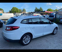 Renault Megane 1.5 dCi ENERGY Dynamique TomTom Sport Tourer Euro 5 (s/s) 5dr - 29