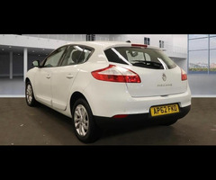 Renault Megane 1.5 dCi Dynamique TomTom EDC Euro 5 5dr - 4