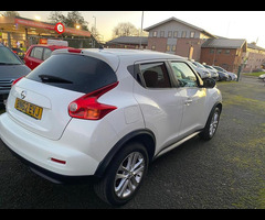 Nissan Juke 1.6 Acenta Premium Euro 5 (s/s) 5dr - 7