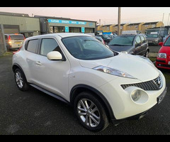 Nissan Juke 1.6 Acenta Premium Euro 5 (s/s) 5dr - 17