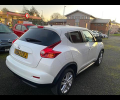 Nissan Juke 1.6 Acenta Premium Euro 5 (s/s) 5dr - 24