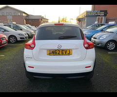 Nissan Juke 1.6 Acenta Premium Euro 5 (s/s) 5dr - 27