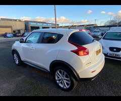 Nissan Juke 1.6 Acenta Premium Euro 5 (s/s) 5dr - 30