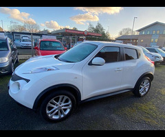 Nissan Juke 1.6 Acenta Premium Euro 5 (s/s) 5dr - 37