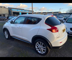 Nissan Juke 1.6 Acenta Premium Euro 5 (s/s) 5dr - 41