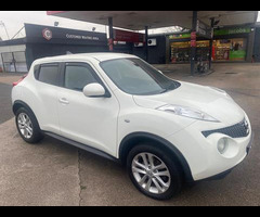 Nissan Juke 1.6 DIG-T Tekna Euro 5 5dr - 21