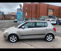 SKODA Fabia 1.6 TDI SE Euro 5 5dr - 25