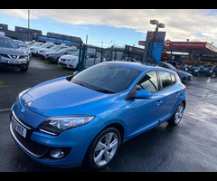 Renault Megane 1.5 dCi Dynamique TomTom Euro 5 (s/s) 5dr - 40