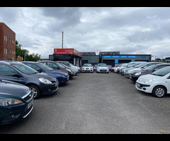 SEAT Ibiza 1.6 TDI CR SE ST Euro 5 5dr - 32