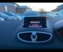 Renault Clio 1.5 dCi Dynamique TomTom Euro 4 5dr - 9