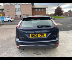 Ford Focus 1.6 Zetec 5dr - 15