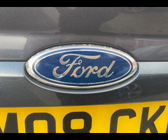 Ford Focus 1.6 Zetec 5dr - 23