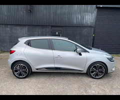 Renault Clio 0.9 TCe Iconic Euro 6 (s/s) 5dr - 16