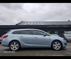 Vauxhall Astra 2.0 CDTi SRi Sports Tourer Auto Euro 5 5dr - 4