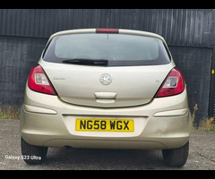 Vauxhall Corsa 1.4i 16v Club 5dr - 9