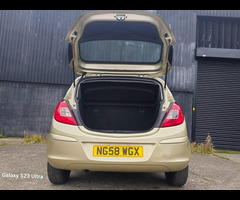 Vauxhall Corsa 1.4i 16v Club 5dr - 43