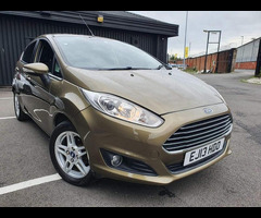 Ford Fiesta 1.0 Zetec Euro 5 (s/s) 5dr - 4