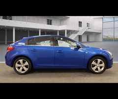 Chevrolet Cruze 2.0 VCDi LTZ Auto Euro 5 5dr - 9