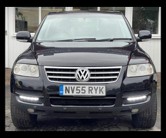 Volkswagen Touareg 2.5 TDI SE Sport SUV 5dr Diesel Automatic (273 g/km, 172 bhp) - 27