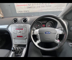 Ford Mondeo 2.0 Zetec 5dr - 13