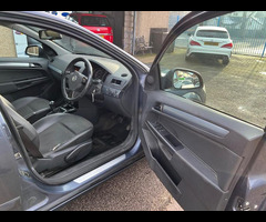 Vauxhall Astra 1.6i 16v Design 5dr - 22