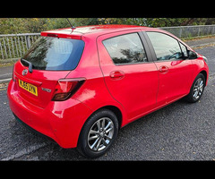 Toyota Yaris 1.33 Dual VVT-i Icon Hatchback 5dr Petrol Manual Euro 5 Euro 5 (99 ps) - 10