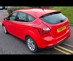 Ford Focus 1.6 TDCi Titanium Navigator Hatchback 5dr Diesel Manual Euro 5 (s/s) (115 ps) - 9