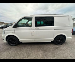 Volkswagen Transporter Sportline 2.0 BiTDI Sportline T32 Kombi 4dr Diesel Manual L1 H1 (205 g/km, 17 - 12