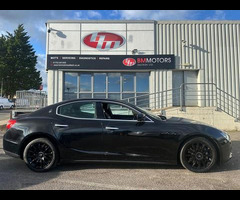 Maserati Ghibli 3.0D V6 Saloon 4dr Diesel ZF Euro 5 (s/s) (275 ps) - 2