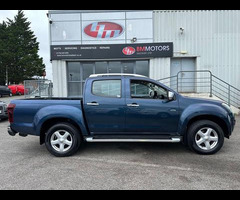 Isuzu D-max 2.5 TD UTAH DCB 4d 164 BHP - 2