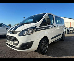 Ford Tourneo Custom 2.2 300 TDCi Minibus Double Cab 5dr Diesel Manual L1 Euro 5 (s/s) (100 ps) - 9