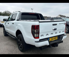 Ford Ranger 3.2 TDCi Wildtrak Pickup Double Cab 4dr Diesel Durashift 4WD Euro 5 (200 ps) - 13