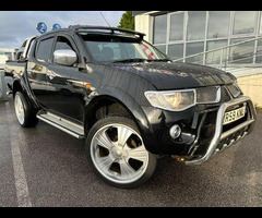 Mitsubishi L200 2.5 DI-D Animal Pickup 4dr Diesel Automatic 4WD (LWB) (253 g/km, 175 bhp) - 5