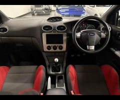 Ford Focus 2.5 SIV ST-2 Hatchback 5dr Petrol Manual (224 g/km, 221 bhp) - 23