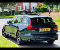 Volvo V60 2.0 T5 Inscription Pro Auto Euro 6 (s/s) 5dr - 31