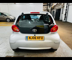 Toyota Aygo 1.0 VVT-i + MultiMode Euro 4 3dr - 6