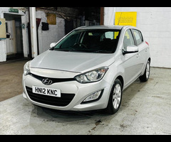 Hyundai i20 1.4 Active Auto Euro 5 5dr - 4