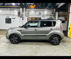 KIA Soul 1.6 CRDi Tempest Auto Euro 4 5dr - 10