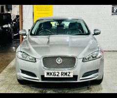 Jaguar XF 2.2d Luxury Auto Euro 5 (s/s) 4dr - 2