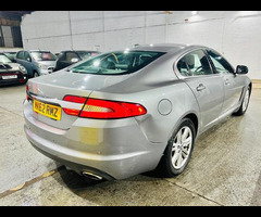 Jaguar XF 2.2d Luxury Auto Euro 5 (s/s) 4dr - 5