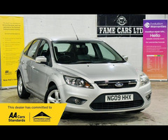 Ford Focus 1.6 Zetec 5dr