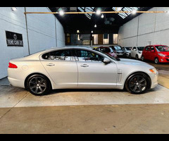 Jaguar XF 3.0d V6 Luxury Auto Euro 5 4dr - 9