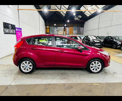 Ford Fiesta 1.25 Zetec 5dr - 8