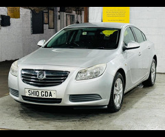 Vauxhall Insignia 2.0 CDTi Exclusiv Auto Euro 5 5dr - 4